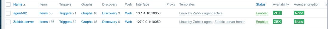 Hosts 列表里 agent-02 和 Zabbix server 的 ZBX 都是绿色,说明两台都连上了